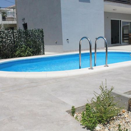 Villa Marta 3 Bedrooms, 2 Baths And Pool Каштель-Штафилич Экстерьер фото